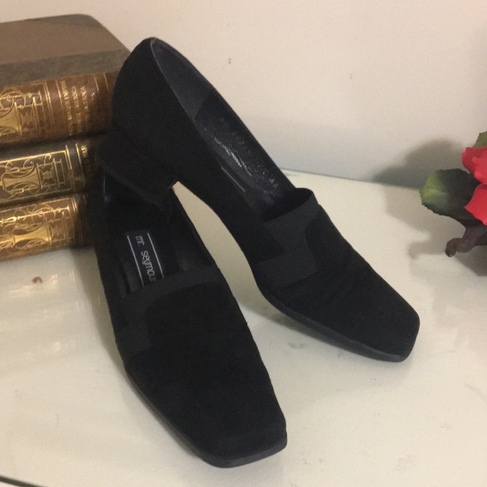 Black Suede Low Pumps Size 7 1/2